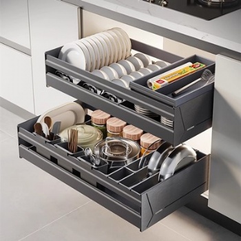 High end cookware pullout basket