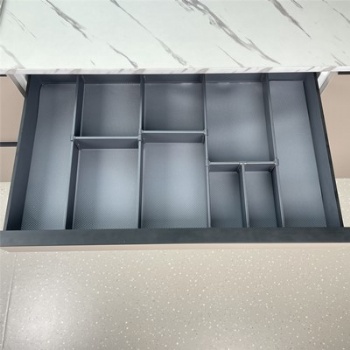 shallow pullout basket