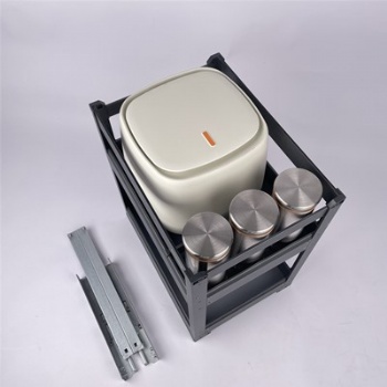 Gain pullout basket