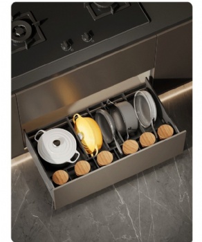 pots and pans drawer pullout