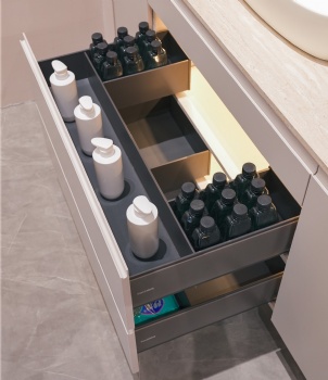 Under sink pullout